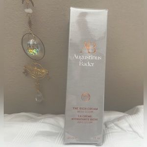 Augustinus Bader the rich cream